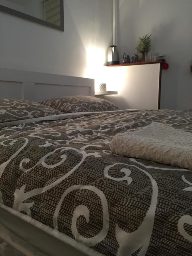 Hostel Lega House Осиек Экстерьер фото