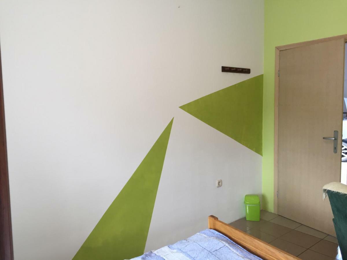 Hostel Lega House Осиек Экстерьер фото