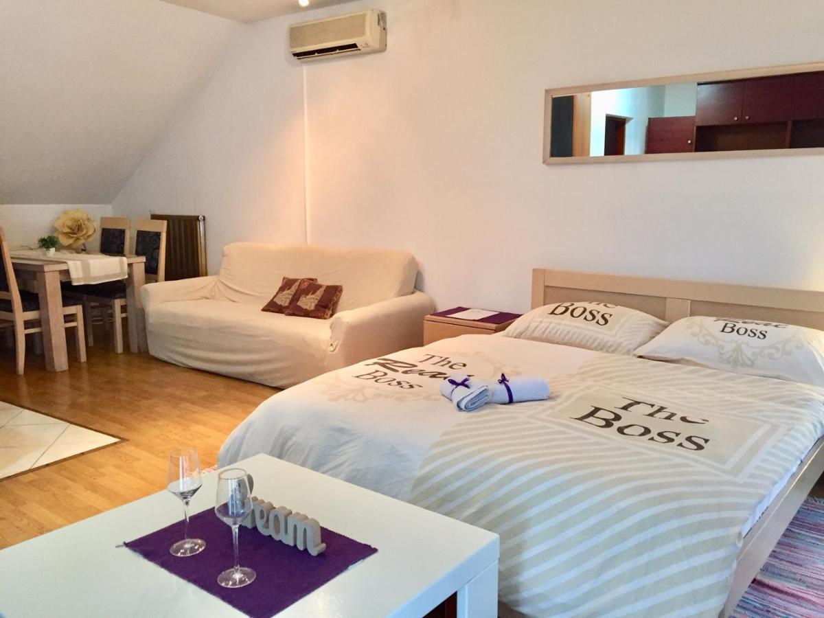 Hostel Lega House Осиек Экстерьер фото